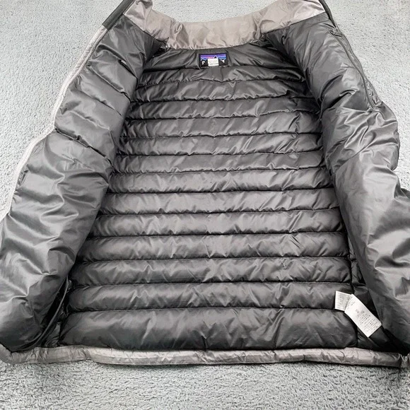 Patagonia Vest Mens 2XL Gray Down Sweater Puffer Full Zip Hiking Outdoor 84622 - Picture 3 of 11
